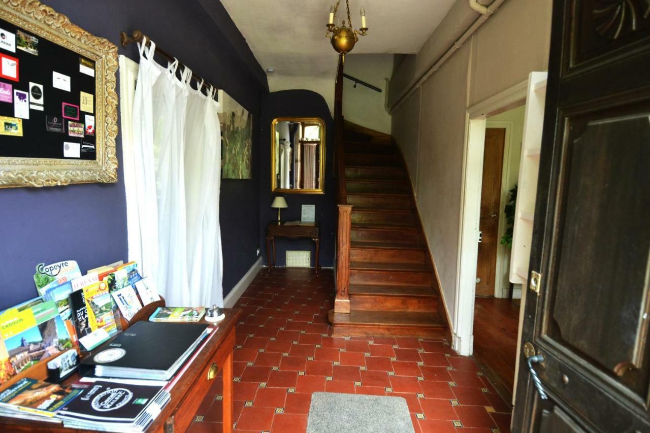 Bed and Breakfast Le Manoir Souillac Exterior foto